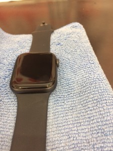 Apple Watch　フロントパネル　故障