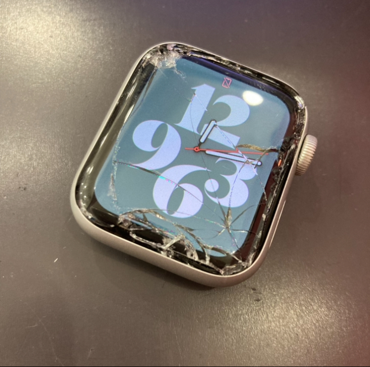 京都市伏見区　深草山村町　AppleWatch修理　京都駅前