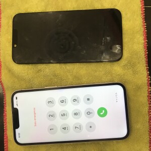 iPhone14　タッチ不良　画面交換修理