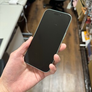 iPhone15　ガラスコーティング