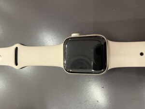 【AppleWatch 画面修理】京都市右京区常盤柏ノ木町　AppleWatchの画面液晶故障でご来店