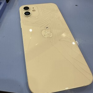 iPhone背面修理　京都　安い