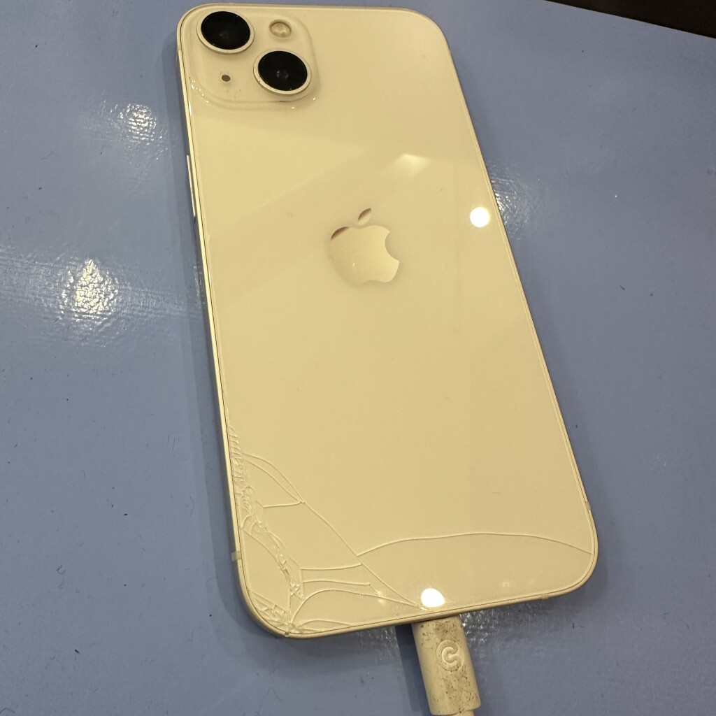 iPhone背面修理京都駅