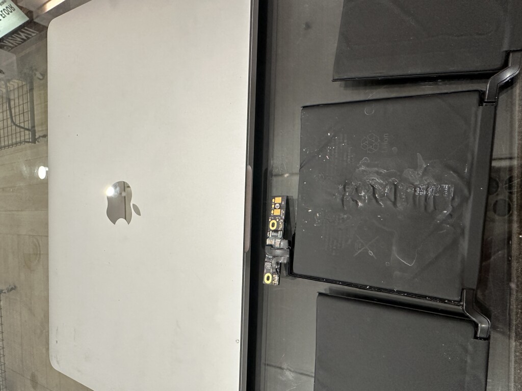 MacBook修理　京都市山科周辺で即日対応