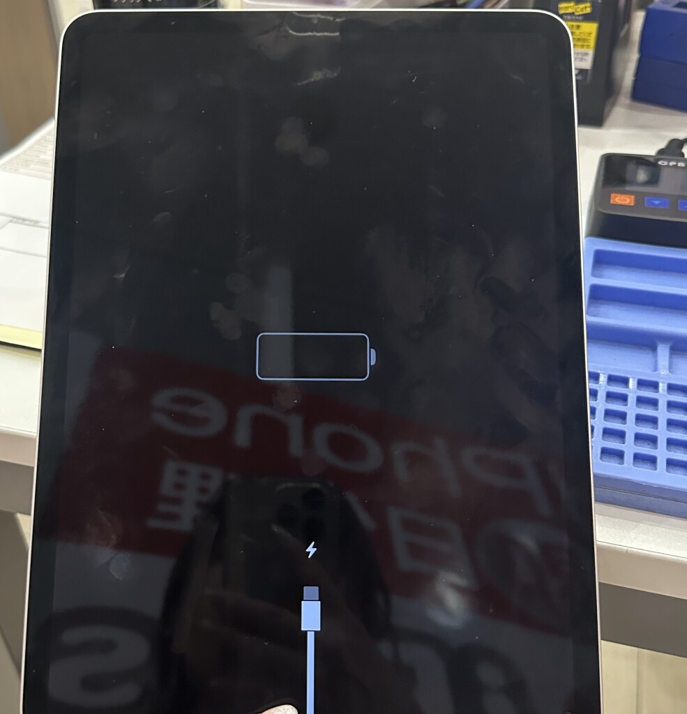 iPad修理　下京区京都駅エリア　即日修理