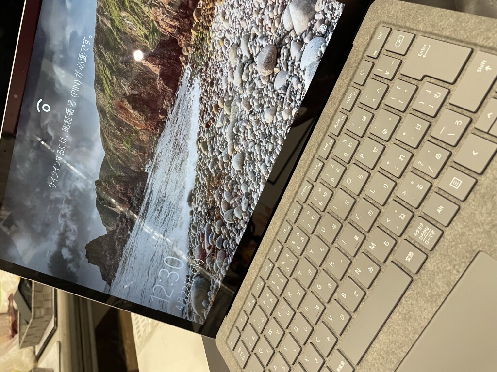 Surface修理　伏見区大手筋エリア　低価格修理