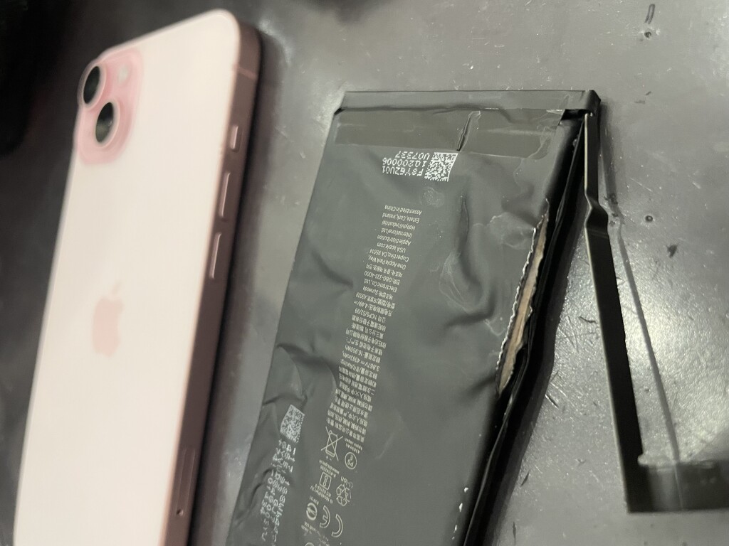 iPhone修理　京都駅低価格修理